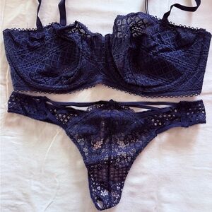 NWT Victoria’s Secret Very Sexy Blue Lace Lingerie Set Sz 36D/M